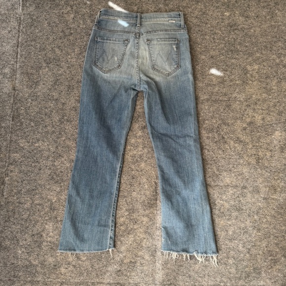 MOTHER Insider Crop Step Fray Jeans Blue Size 25 Raw Hem Some Marks - Picture 6 of 16